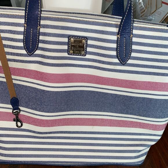 Dooney & Bourke Waverly Shopper Tote Striped Zippered Navy Red Handbag Purse - Picture 2 of 15